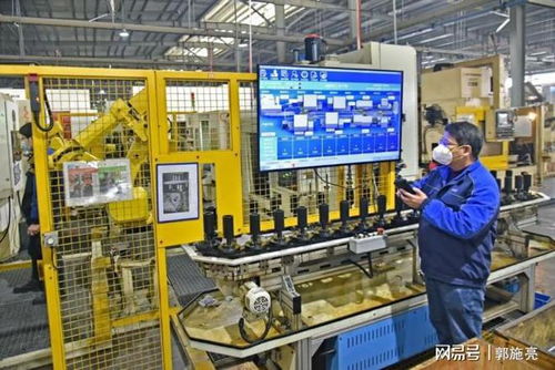 汽車排隊出海 罐頭遭瘋搶,外貿訂單加速回流, 空箱子 在消失