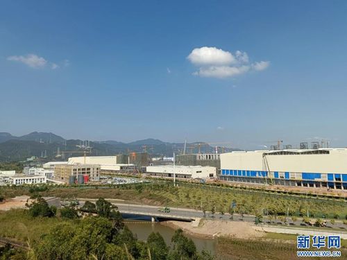 向海圖強(qiáng)看廣東 乘風(fēng)破浪 廣東向 海 要電要糧要發(fā)展